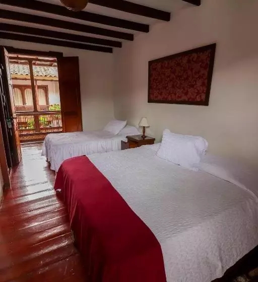 Casa Lola Hotel Boutique