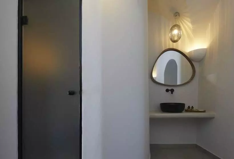 هتل Aecon Suites