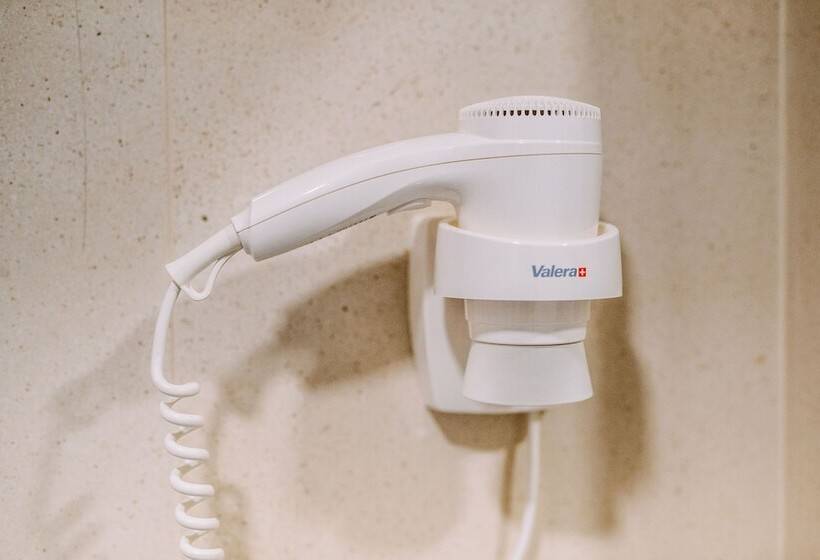 هتل Art Deco Rooms By Duhomes