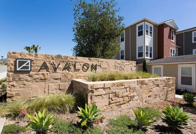 ホテル Avalon Baker Ranch