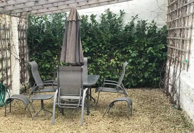 Hotelli Cozy Lodge Sleeps 4 In Barton Upon Humber