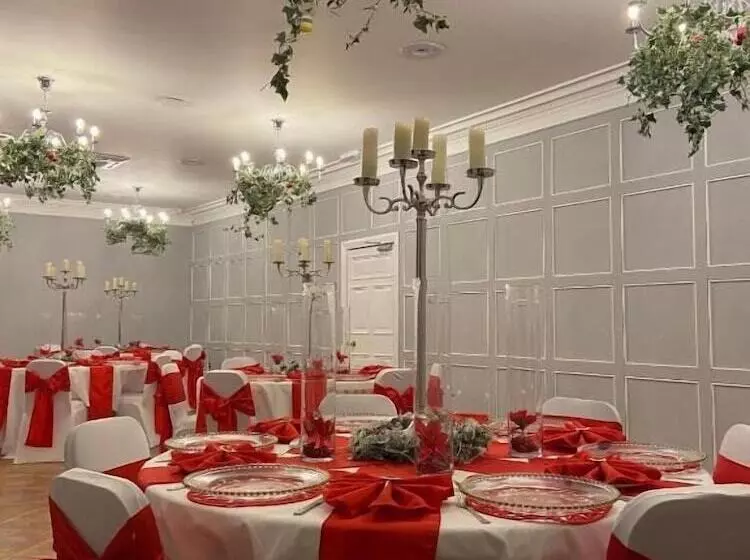 Hotelli Croydon Hall