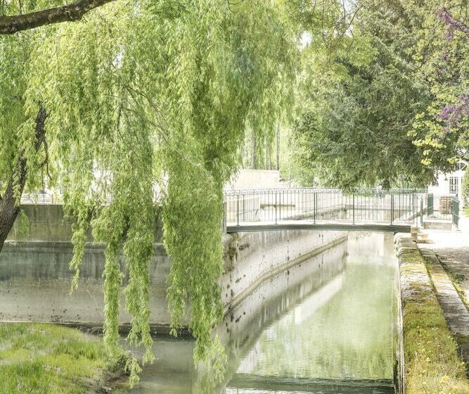 ホテル La Nauve, Hôtel & Jardin   Relais & Châteaux