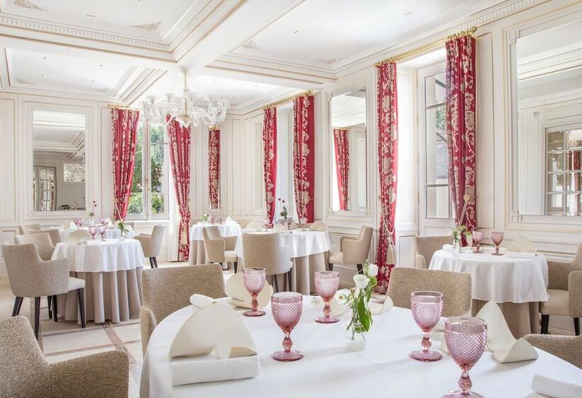 ホテル La Nauve, Hôtel & Jardin   Relais & Châteaux