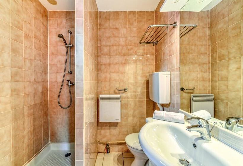 هتل Sowell Hôtels Les Jardins Du Cap