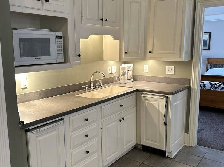 Limestone Springs Cottage