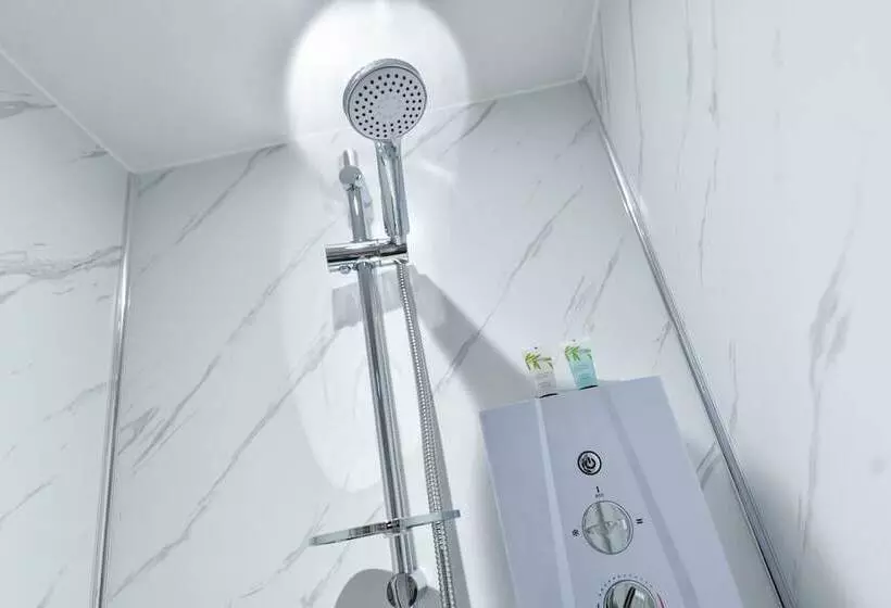 Majatalo Rooms At Rolleston