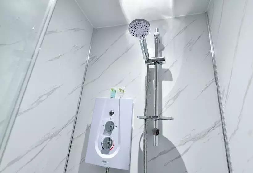 Majatalo Rooms At Rolleston