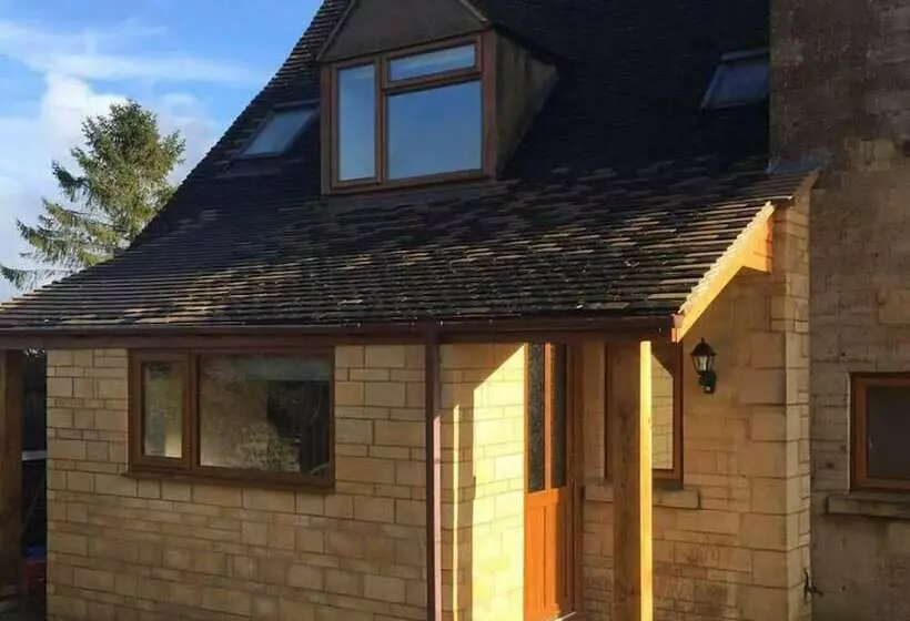 Residenssi Blacklaines Annexe