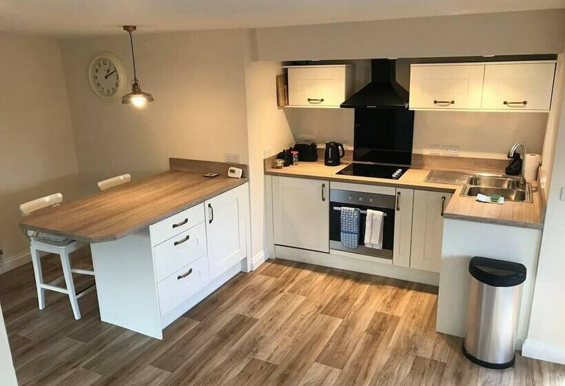 住所 Blacklaines Annexe