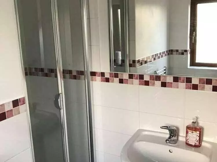 Residenssi Blacklaines Annexe