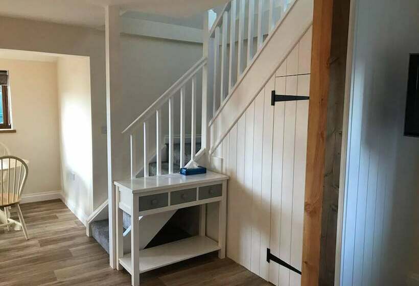 住所 Blacklaines Annexe