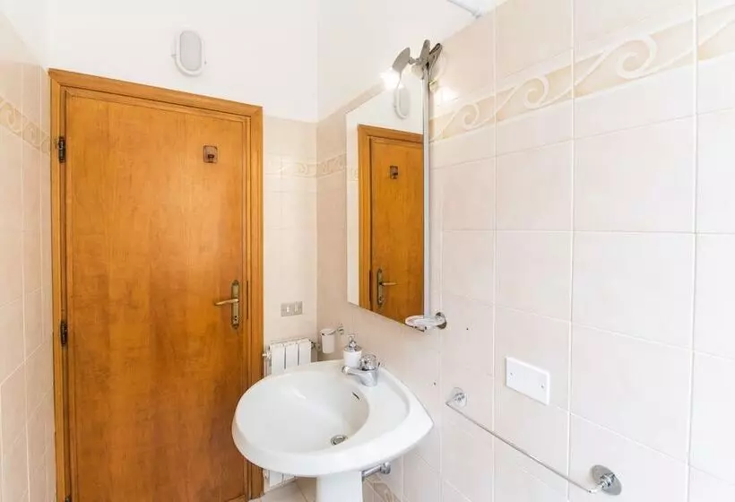 Aamiaismajoitus (B&B) Casa Fubis