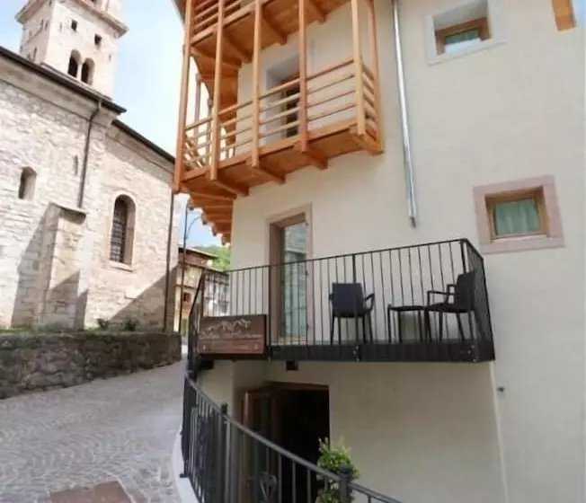 Aamiaismajoitus (B&B) Dolcevita Ambiez