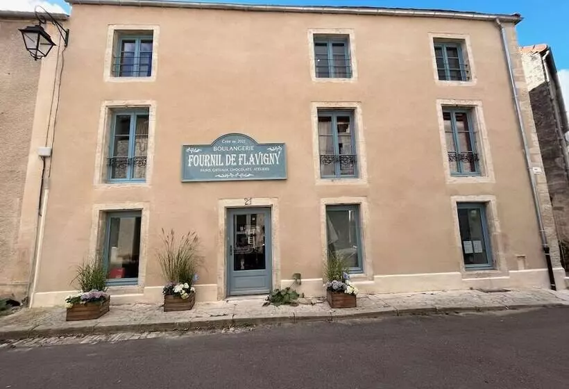 Aamiaismajoitus (B&B) Le Fournil De Flavigny The Bakery Rooms