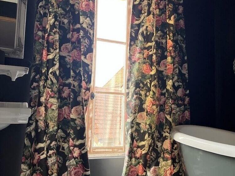 Bed and Breakfast Le Fournil De Flavigny The Bakery Rooms