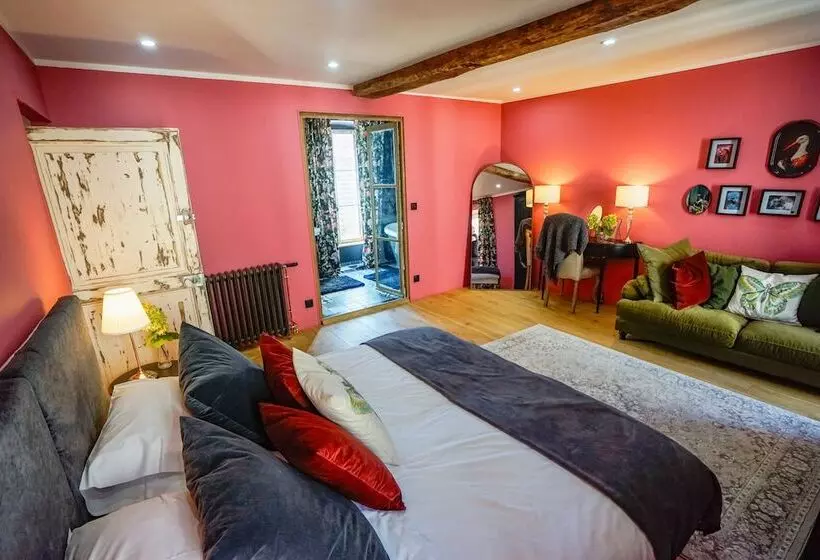 Aamiaismajoitus (B&B) Le Fournil De Flavigny The Bakery Rooms