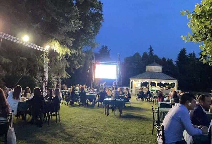 Bes Hotel La Muratella