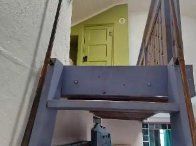 Boho Hip Bungalow In Old Bisbee