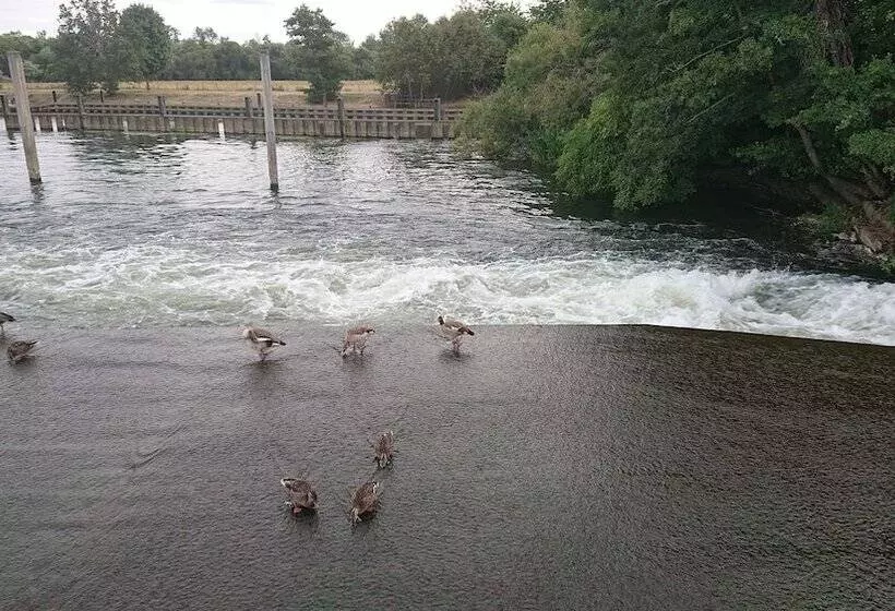 Charming 17th Century 2 Bed Cottage In Medmenham