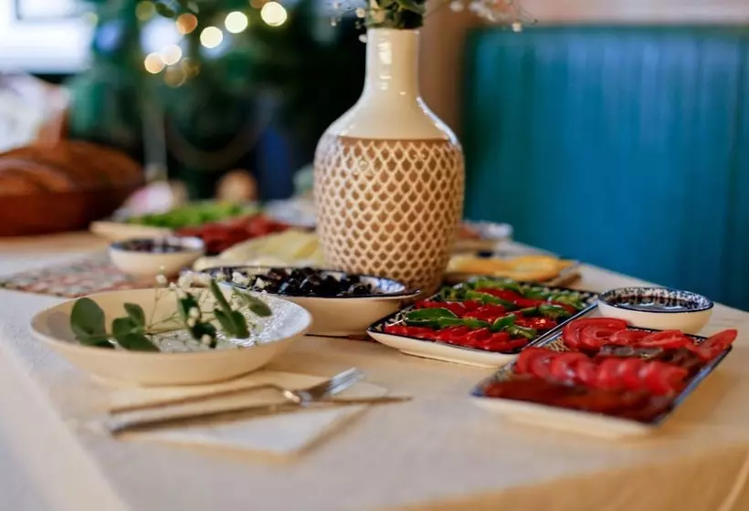 Hotelli Aleksandr Pera