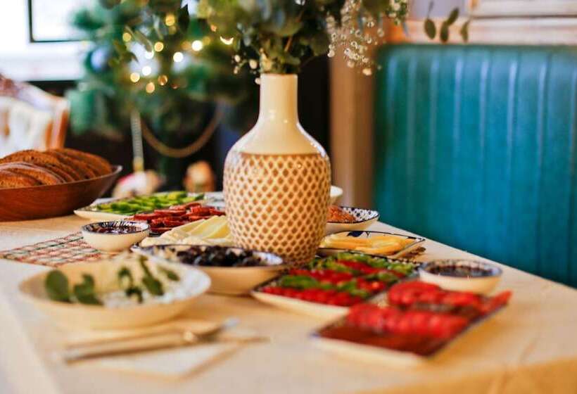 فندق Aleksandr Pera