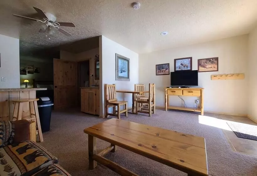 Hotelli Flaming Gorge Hideout