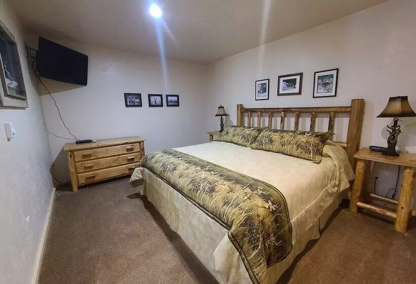 Hotelli Flaming Gorge Hideout