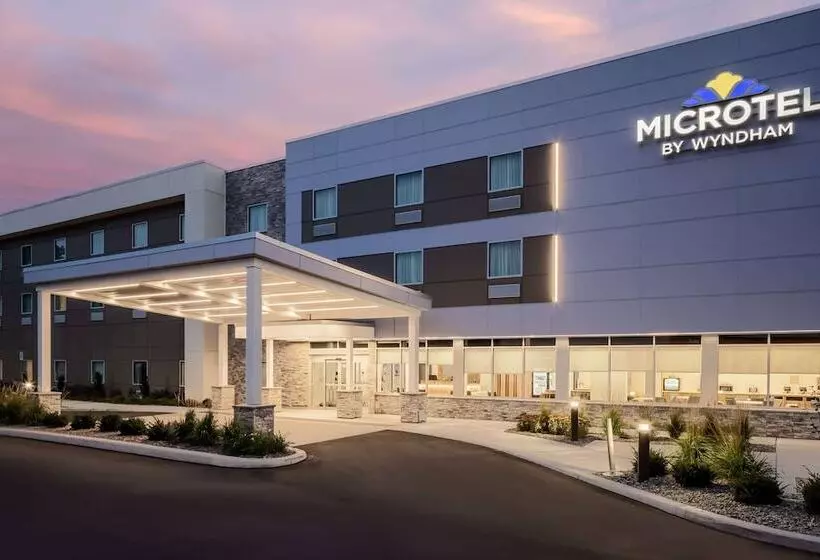 Microtel Inn & Suites By Wyndham Macedon