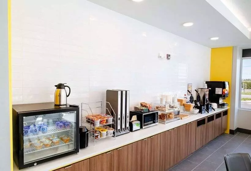 Microtel Inn & Suites By Wyndham Macedon