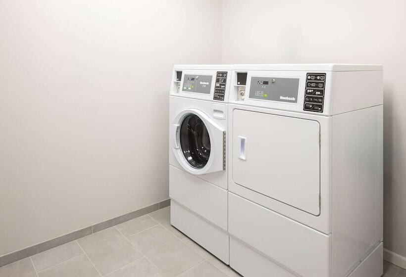 Microtel Inn & Suites By Wyndham Macedon