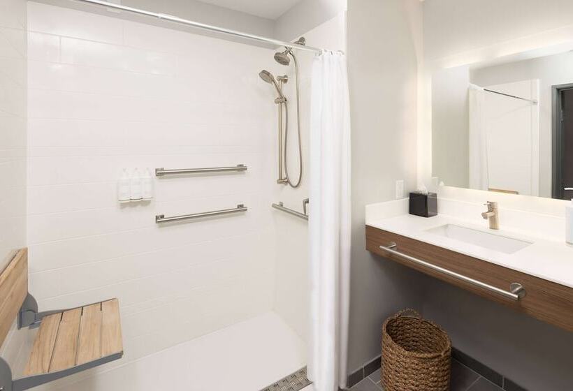 Microtel Inn & Suites By Wyndham Macedon