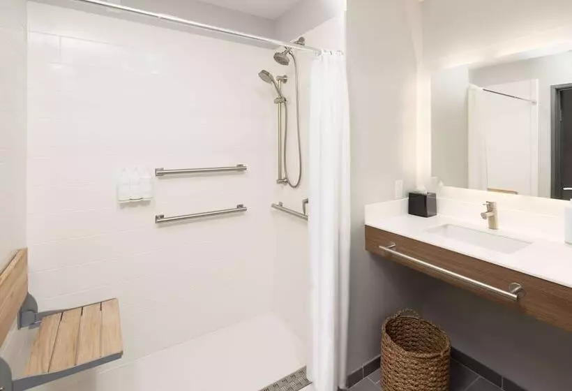 Microtel Inn & Suites By Wyndham Macedon