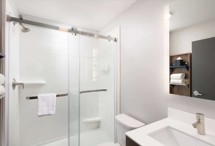 Microtel Inn & Suites By Wyndham Macedon