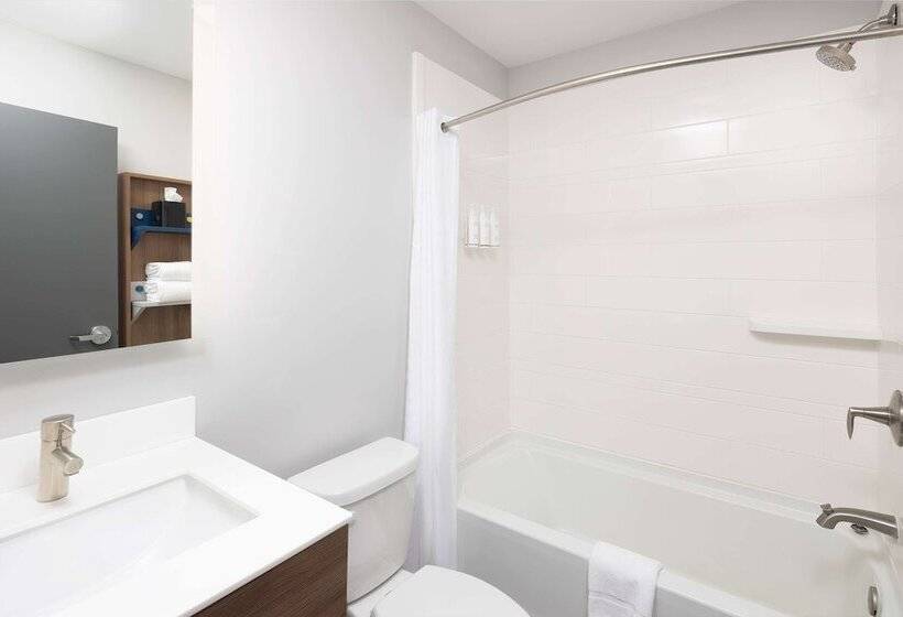 Microtel Inn & Suites By Wyndham Macedon