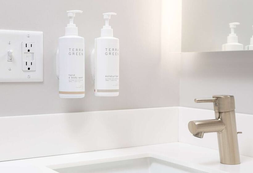 Microtel Inn & Suites By Wyndham Macedon