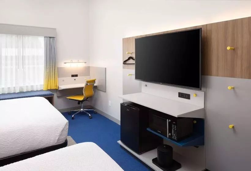 Microtel Inn & Suites By Wyndham Macedon