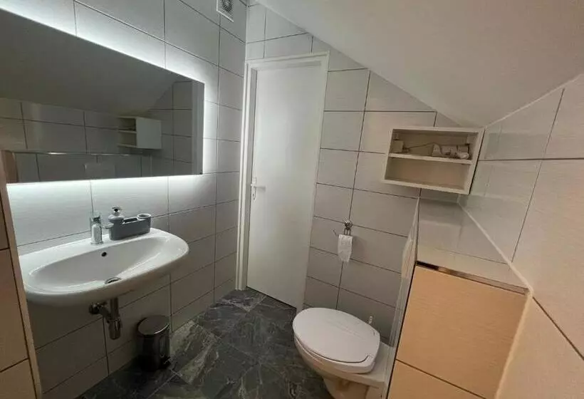 ペンション Rooms Jelak