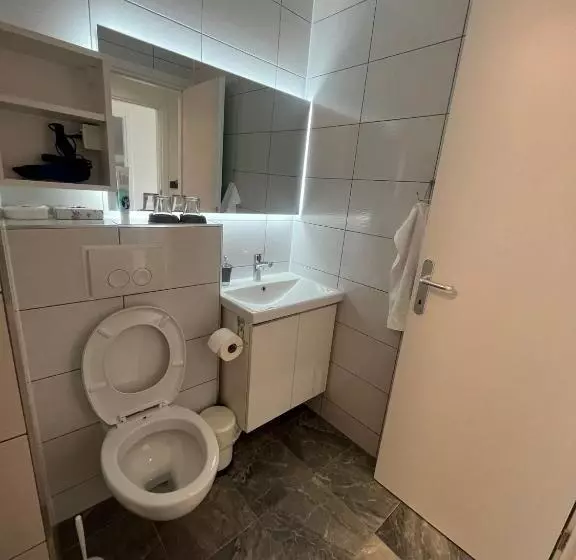 ペンション Rooms Jelak