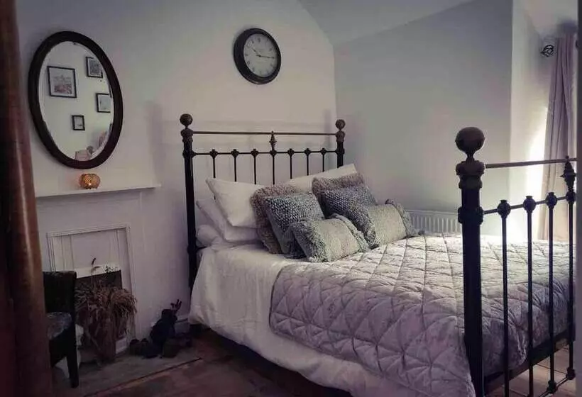 レジデンス 3 Bed House In The Centre Of West Cornwall
