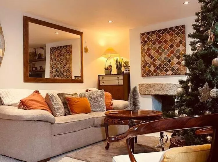 レジデンス 3 Bed House In The Centre Of West Cornwall