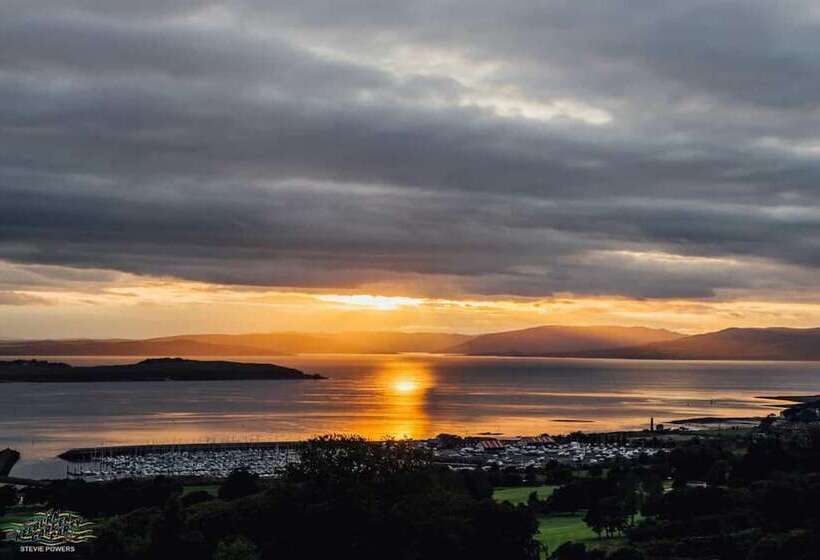 Stunning Premium Yurt In Kelburn Estate Near Largs