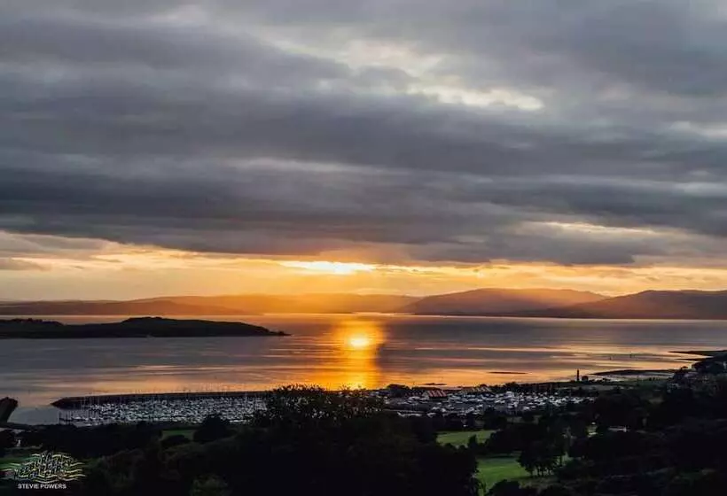 Stunning Premium Yurt In Kelburn Estate Near Largs