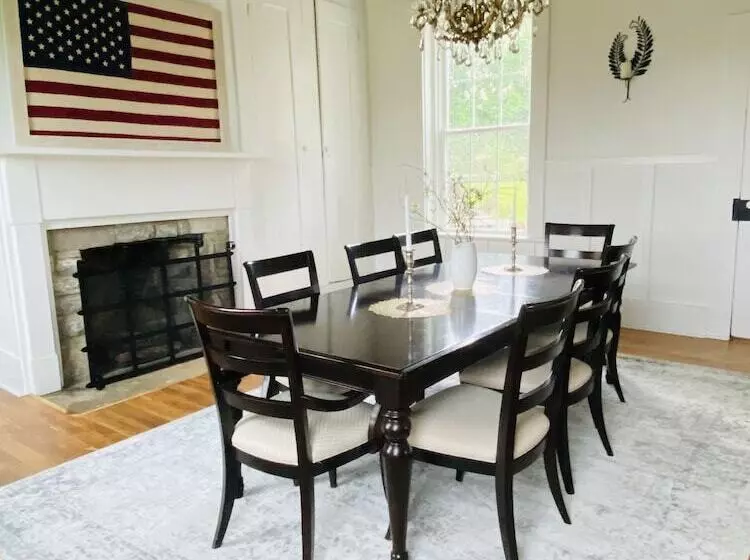 The Hopestead Bed & Breakfast