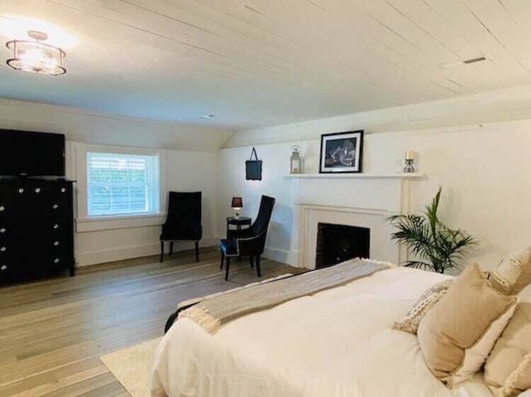 The Hopestead Bed & Breakfast