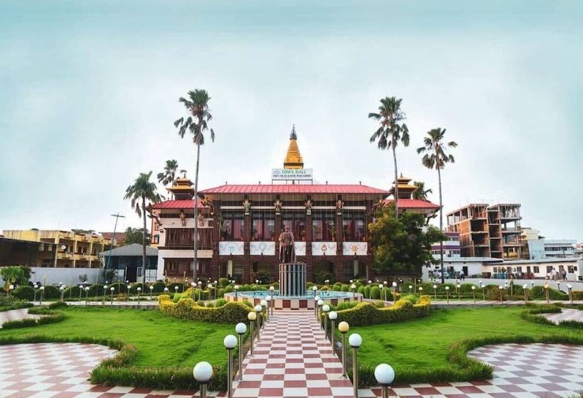 Townhallpartypalace & Hotel Peace Garden