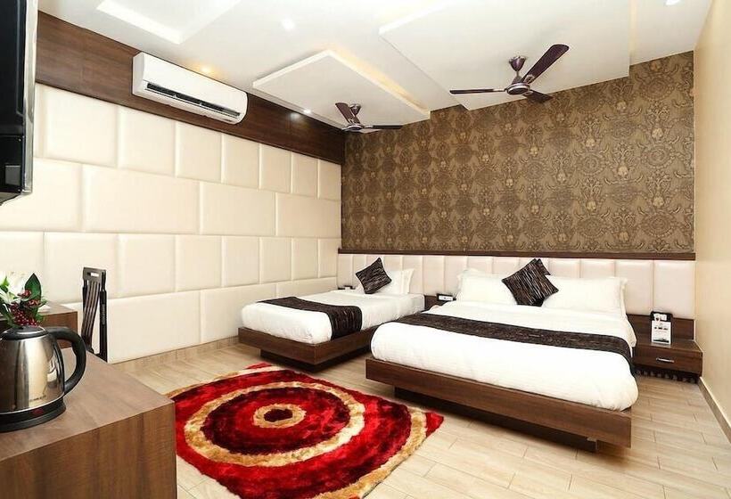 Townhallpartypalace & Hotel Peace Garden