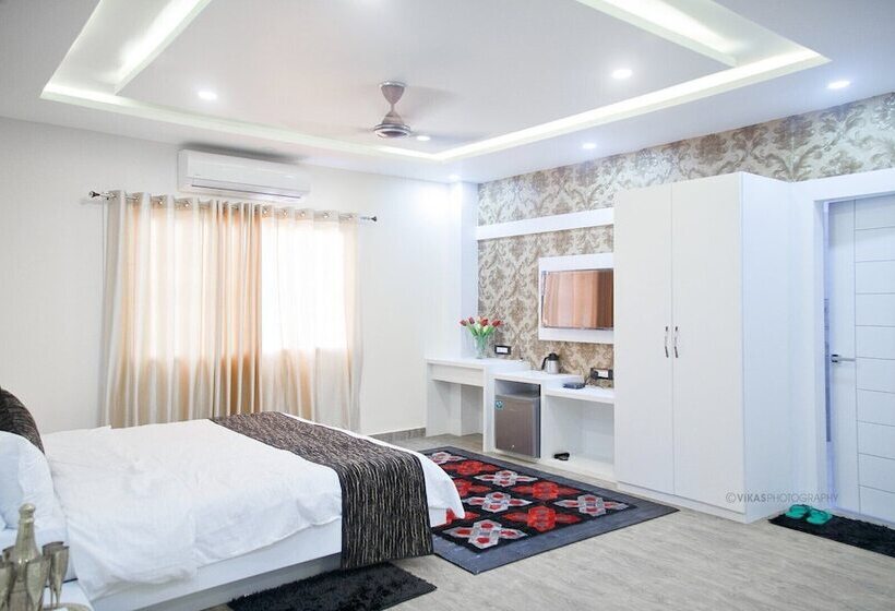 Townhallpartypalace & Hotel Peace Garden