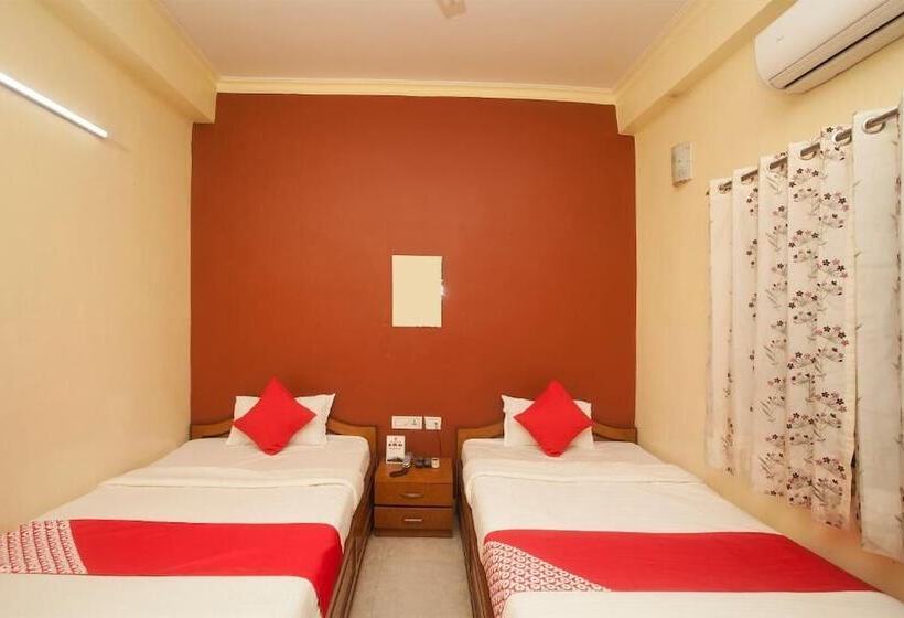 Townhallpartypalace & Hotel Peace Garden