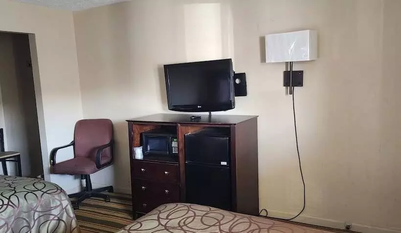 Traveler S Motel